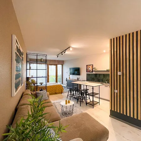 & Waves Apartment